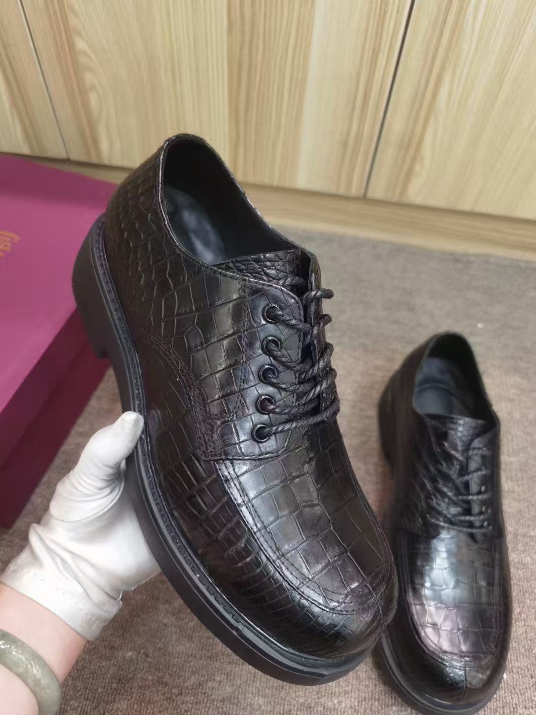 Men Shoes Official - Luksusowe męskie sneakersy ze skóry krokodyla,