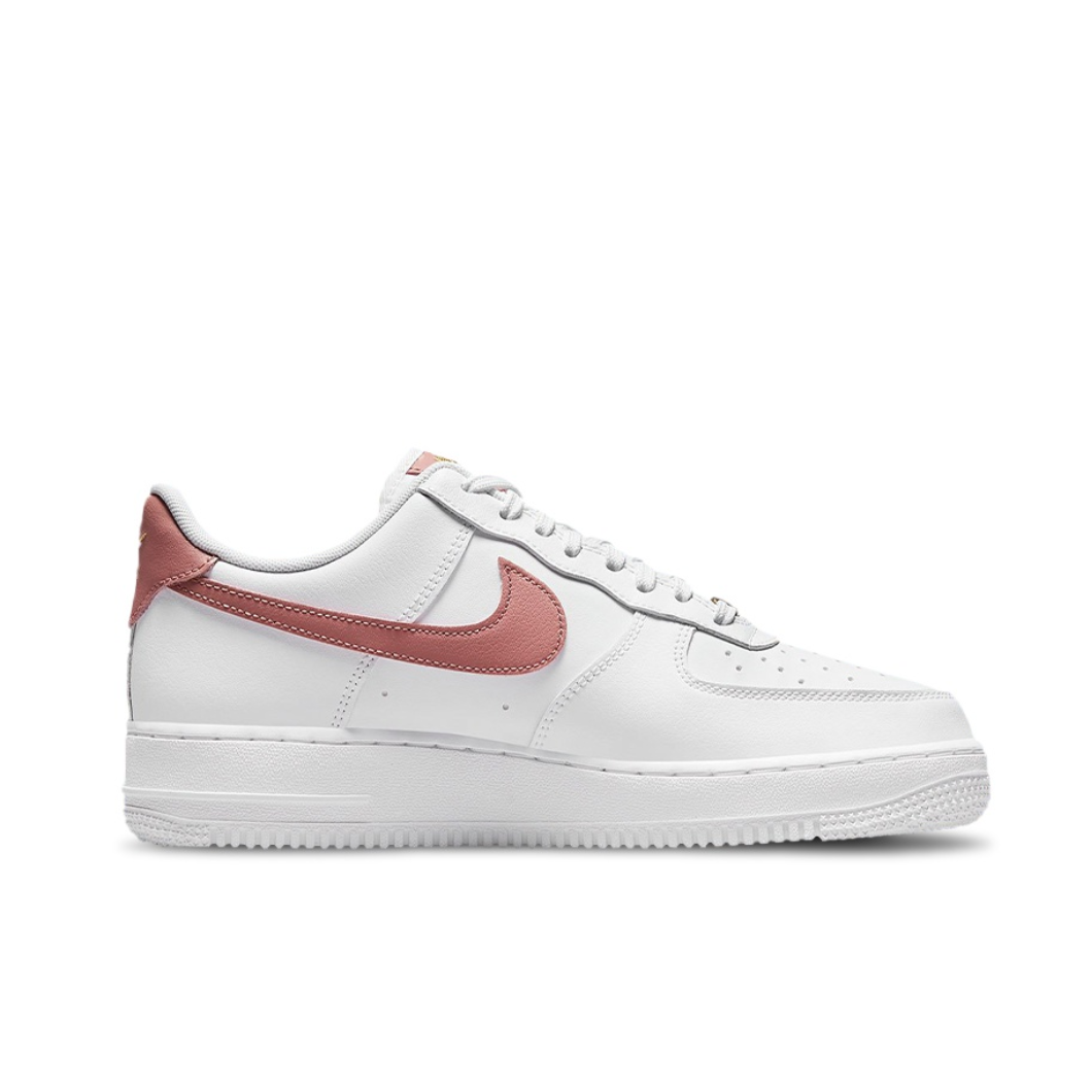 Nike Air Force 1 'O7 Essential – Men Shoes Essentials recenzja i cena